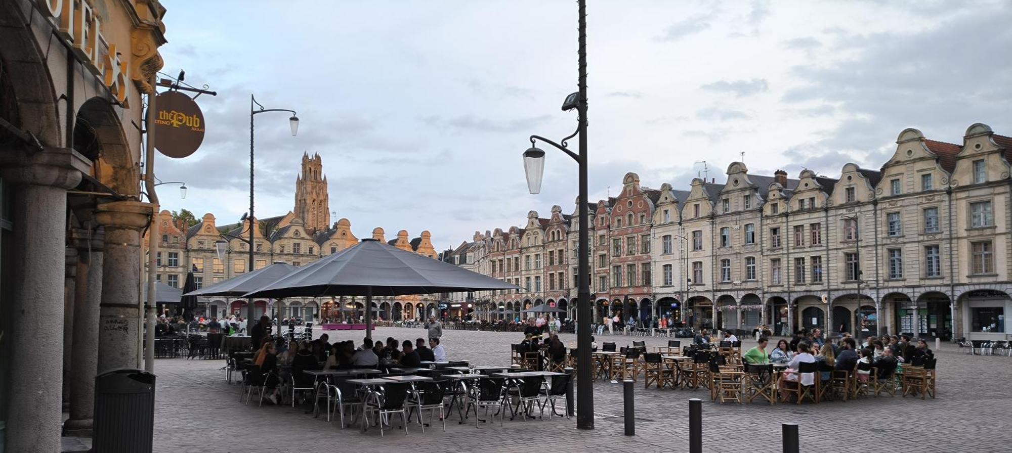 L'Appart Caroline - Proche Du Beffroi Apartamento Arras Exterior foto